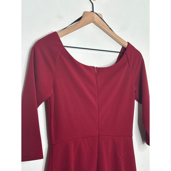 ⭐️ 3/$20 Lulus Burgundy Red Off Shoulder Mini Dress Size Medium - Picture 7 of 8